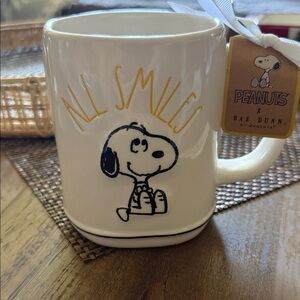 Rae Dunn All Smiles Peanuts Snoopy Mug